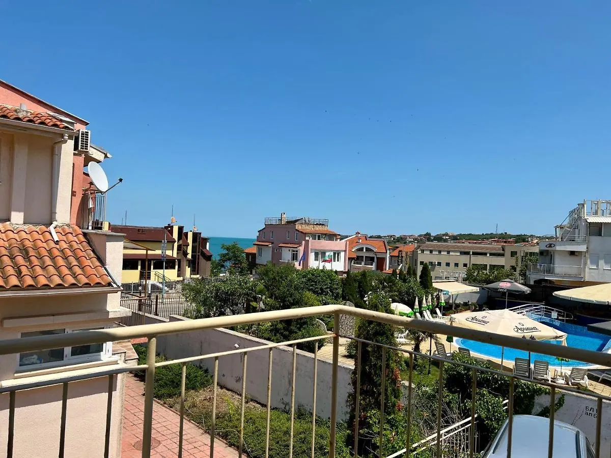Private One-Bedroom Apartment With Balcony In Sozopol By Flat Mаnаger 0*,